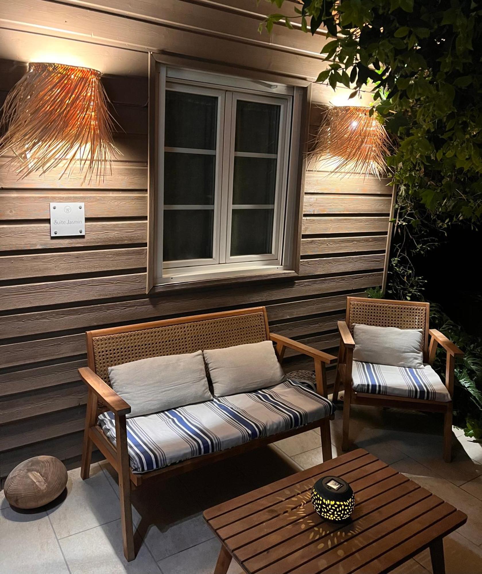 Les Suites D'Alienor, Suite Jasmin Pessac Exterior photo
